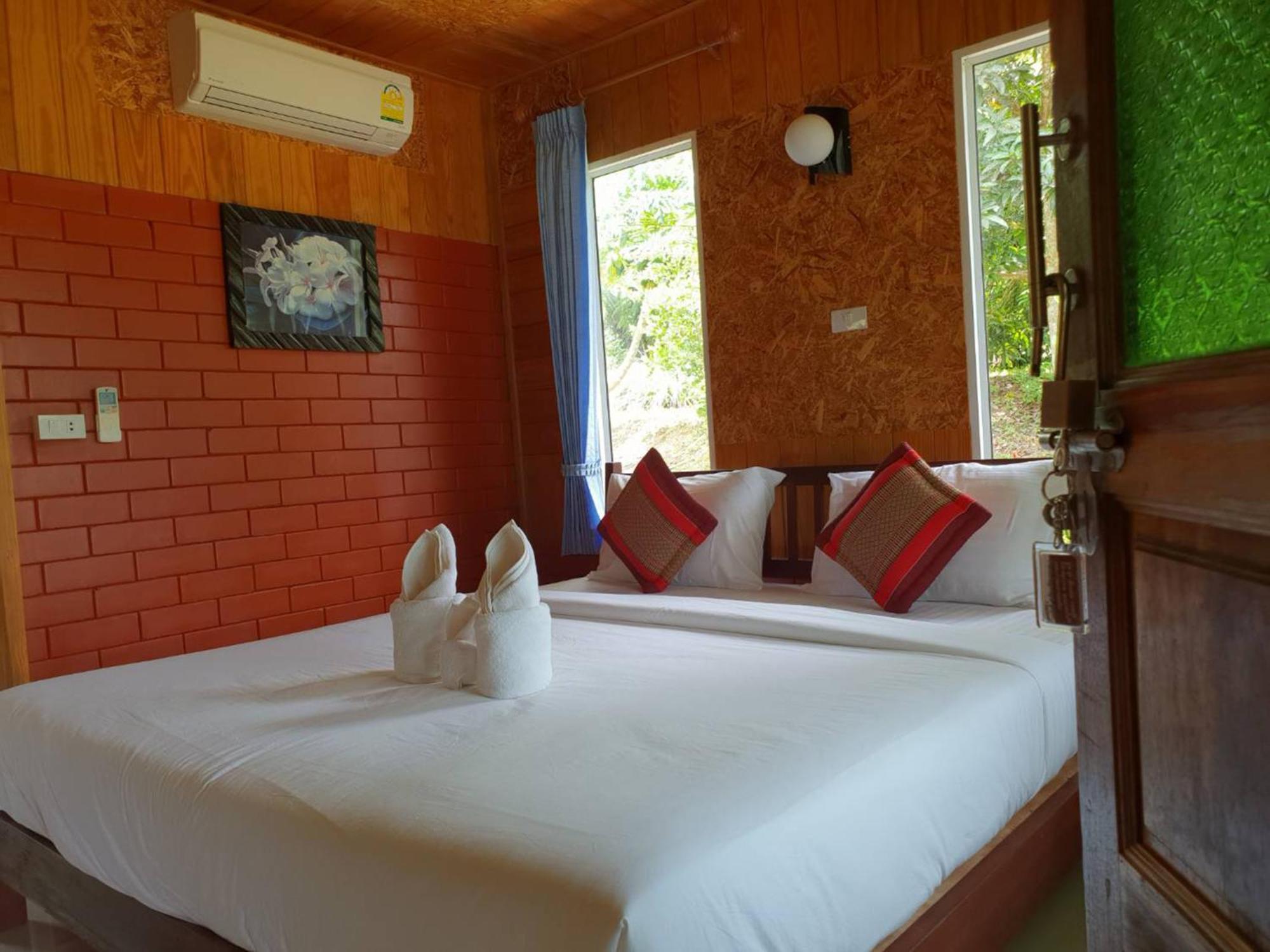 Ban Tha Khun Baan Suan Hill Resort מראה חיצוני תמונה