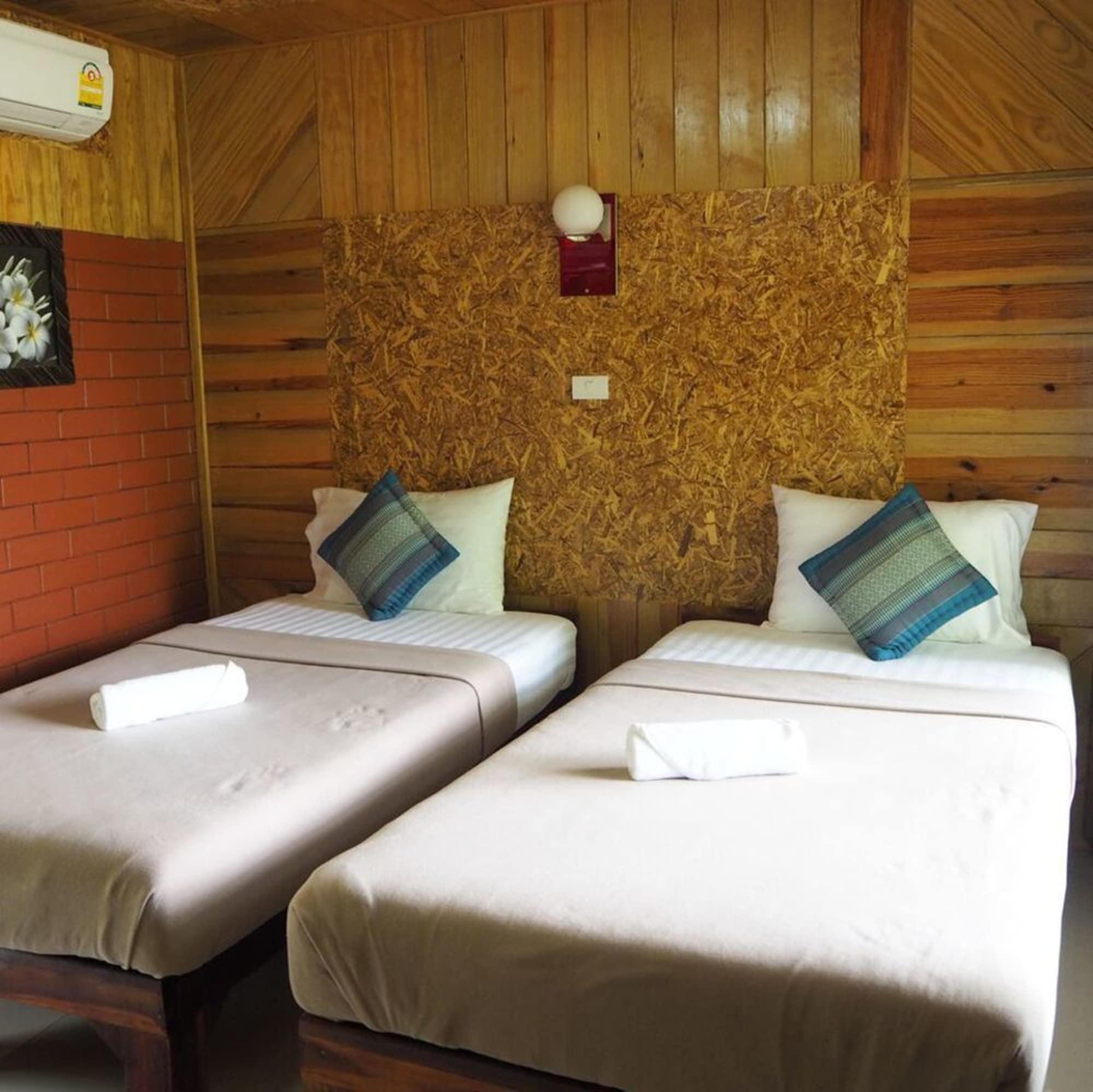 Ban Tha Khun Baan Suan Hill Resort מראה חיצוני תמונה