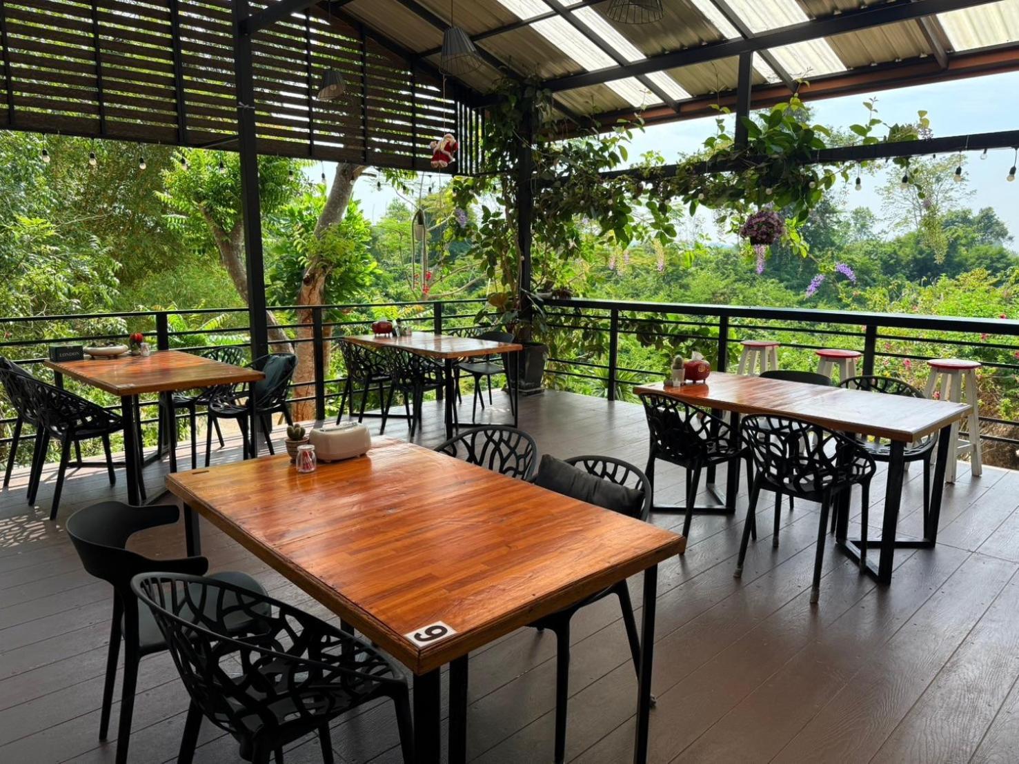 Ban Tha Khun Baan Suan Hill Resort מראה חיצוני תמונה