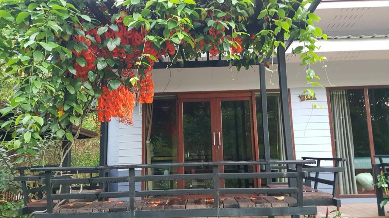 Ban Tha Khun Baan Suan Hill Resort מראה חיצוני תמונה